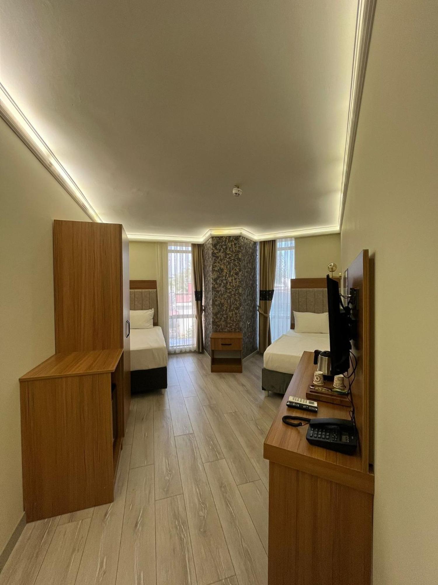 Golden Lux Hotel アンタルヤ エクステリア 写真