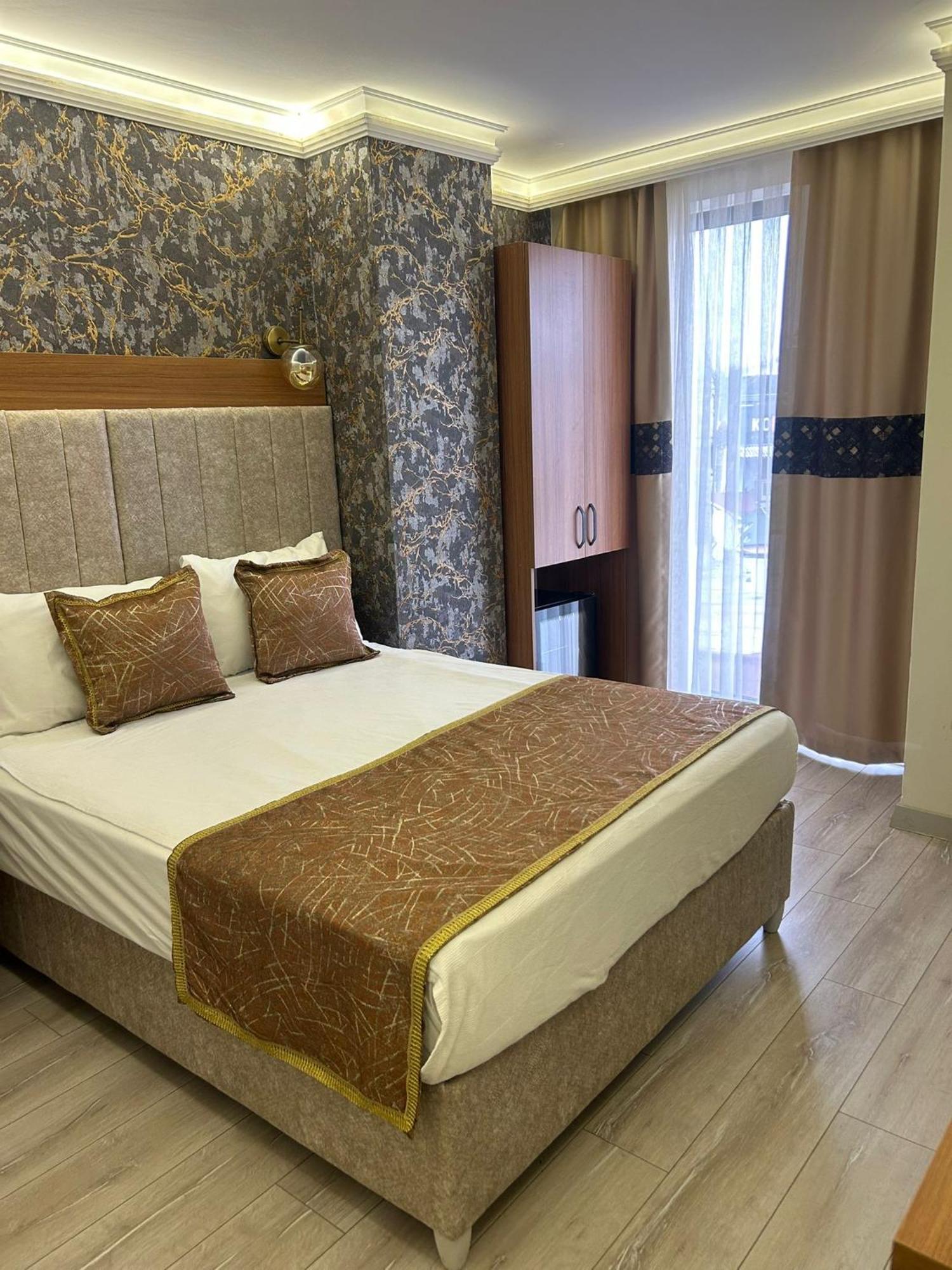 Golden Lux Hotel アンタルヤ エクステリア 写真