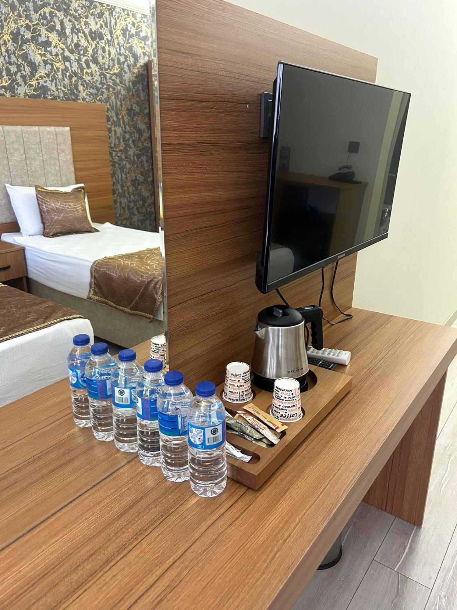 Golden Lux Hotel アンタルヤ エクステリア 写真